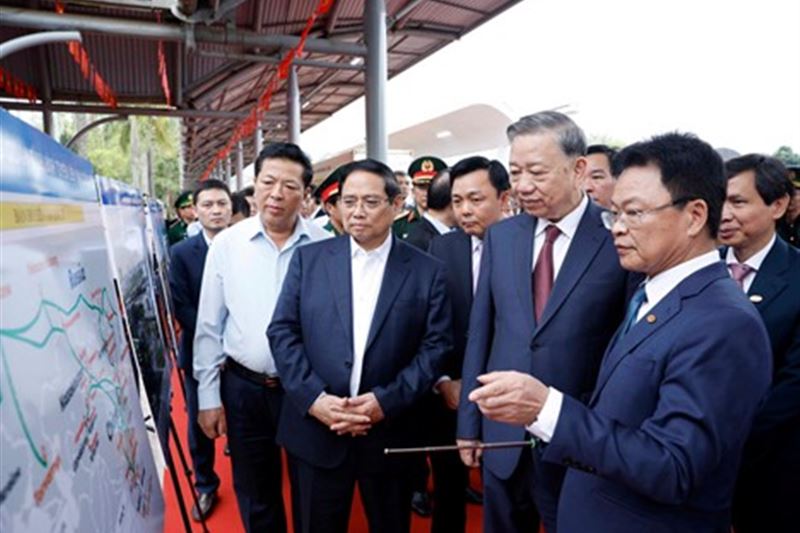 Promoting Vietnam–China railway connectivity, opening up practical cooperation space